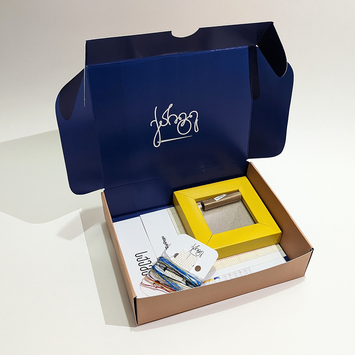 მანქანა - კანვაზე ქარგვა